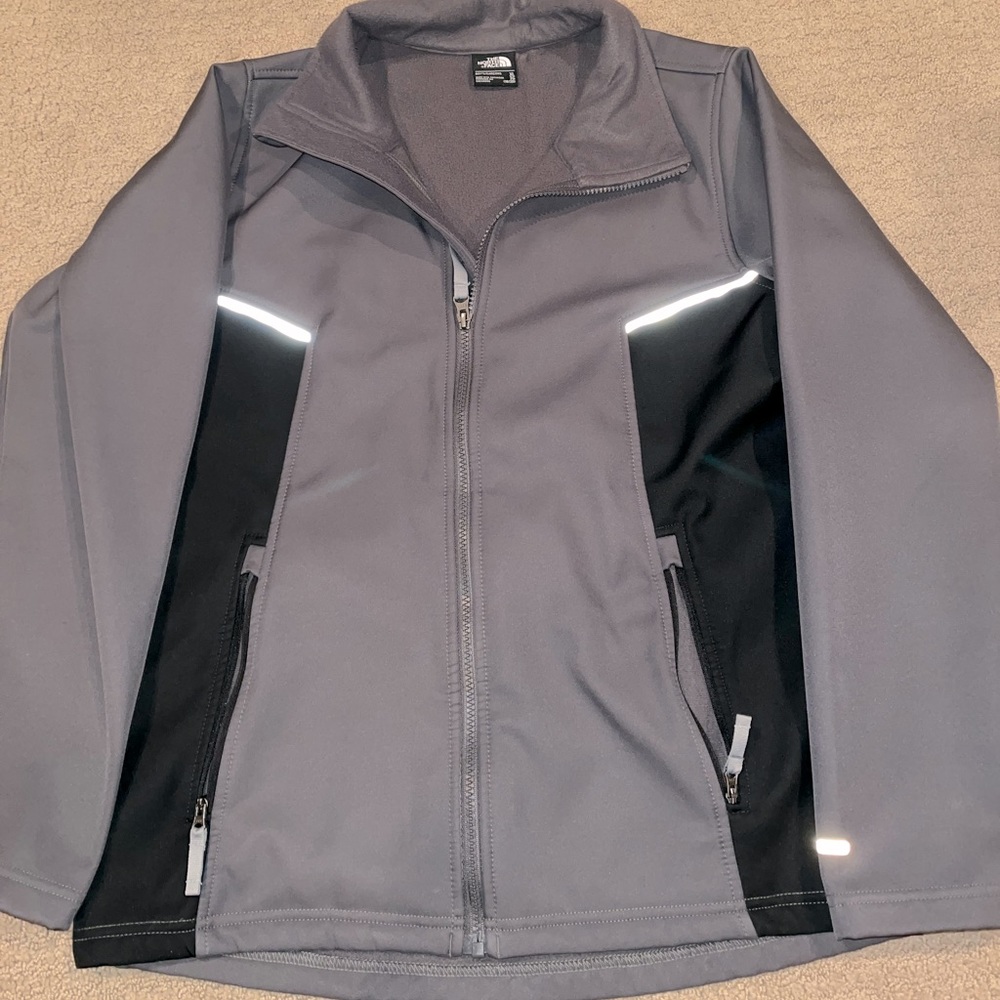 The North Face Bionic apex youth xl jacket EUC